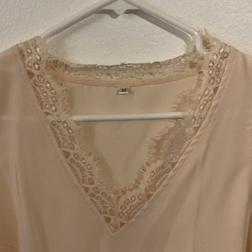 Blouse - Picture 2 of 3